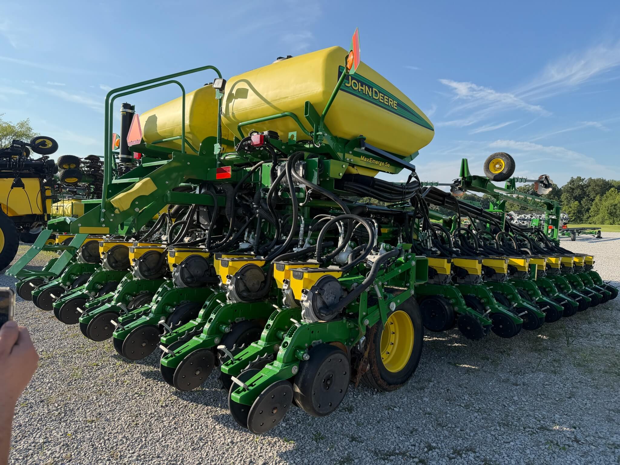 Agromeco can help you buy or sell seeders