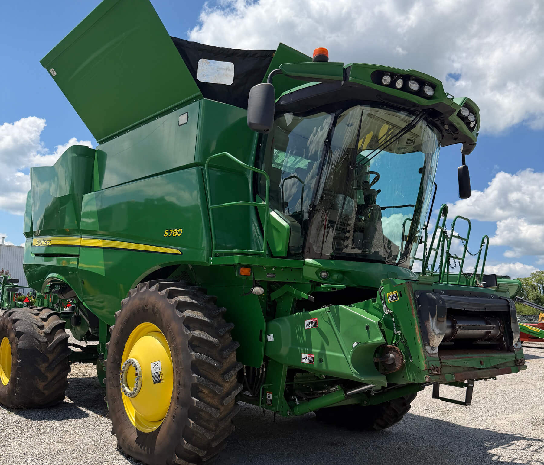 Heavy Agriculture equipmetn Available through Agromeco