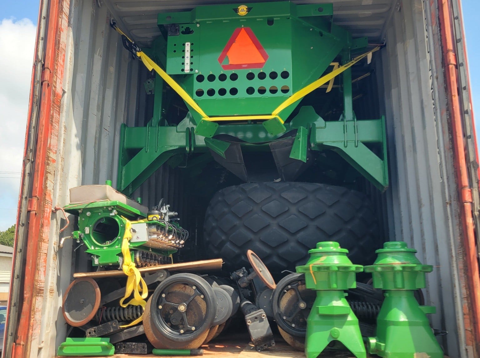 Agromeco can ship your heavy machinery worldwide
